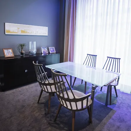 Garner Hotel Berlin - Checkpoint Charlie By Ihg-3